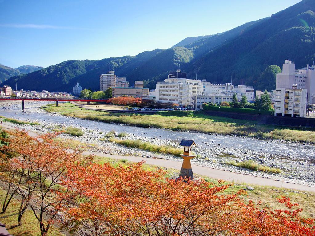 Gero Onsen Yukyunohana Buitenkant foto