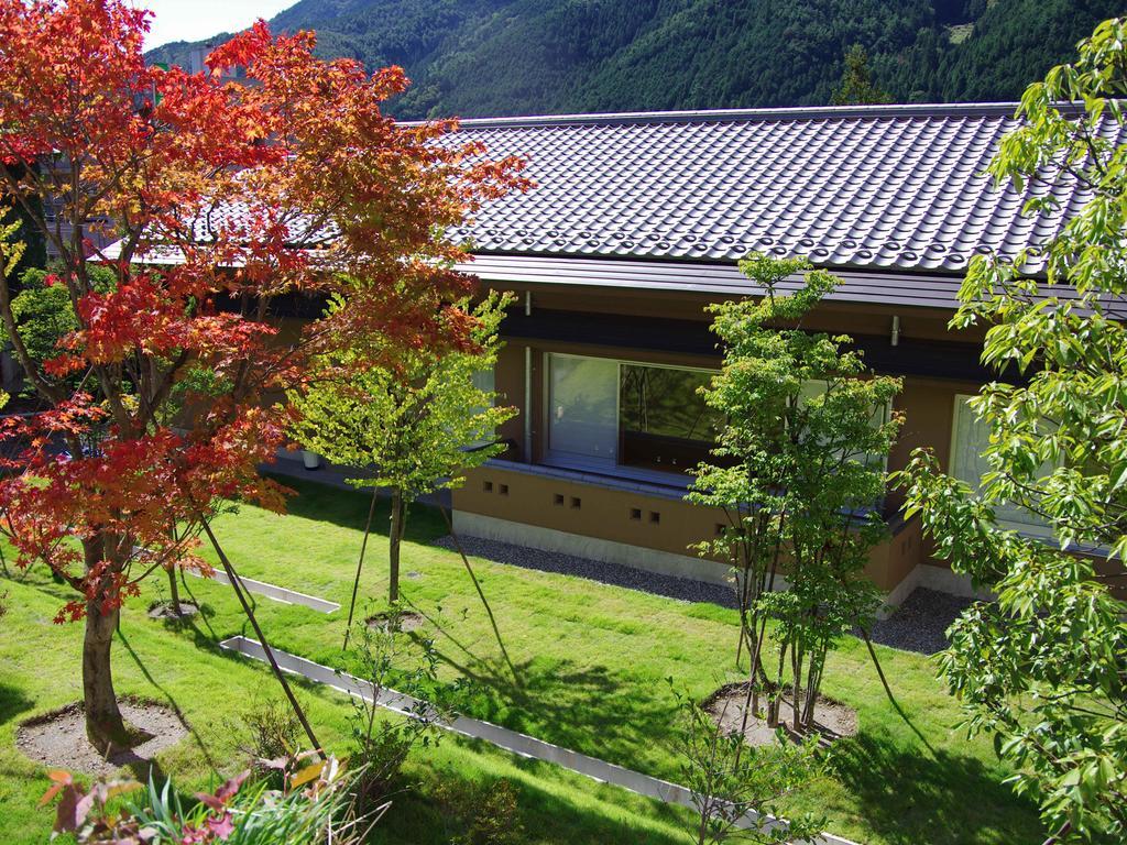 Gero Onsen Yukyunohana Buitenkant foto