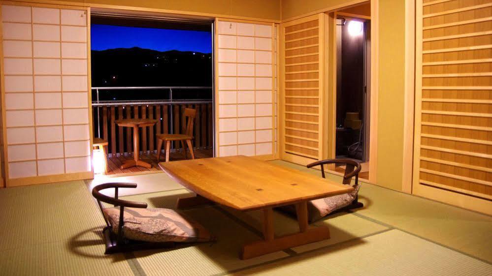 Gero Onsen Yukyunohana Buitenkant foto